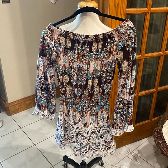 Off the shoulder Romper with bell sleeves by Xhilaration size S - Picture 2 of 9